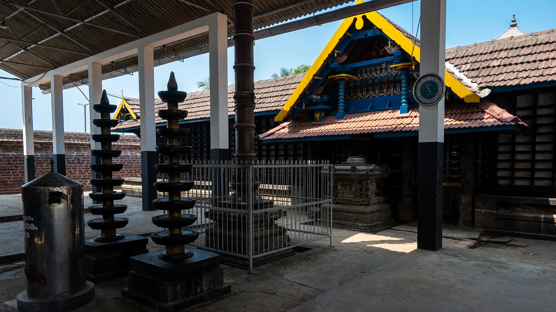 Thirunavaya Temple